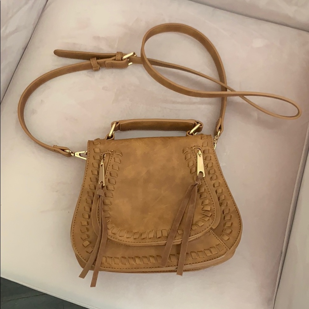 Crossbody purse